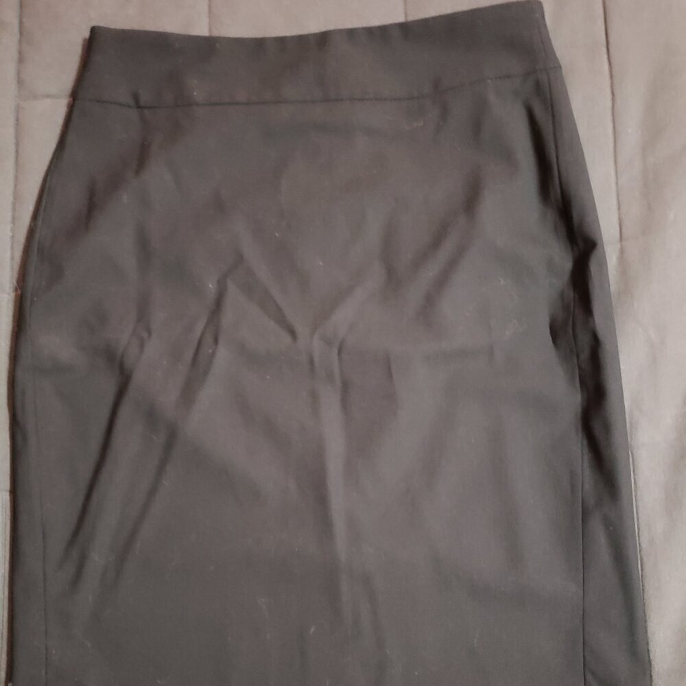 Banana Republic Black Pencil Skirt - 00P